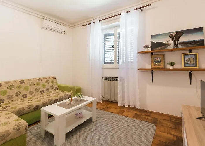 Apartmán Tranquilo Garden - One Bedroom With Terrace And Garden View